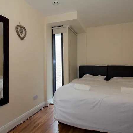 Ivy Self Catering Apartment *