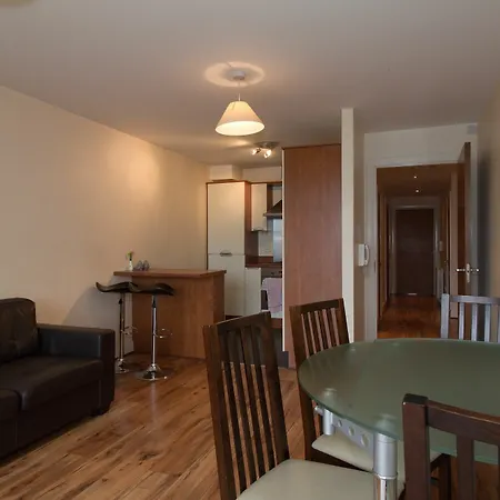 Ivy Self Catering Apartment * Dublin